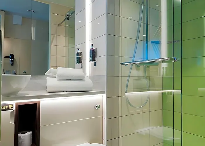 Hub By Premier Inn London West Brompton